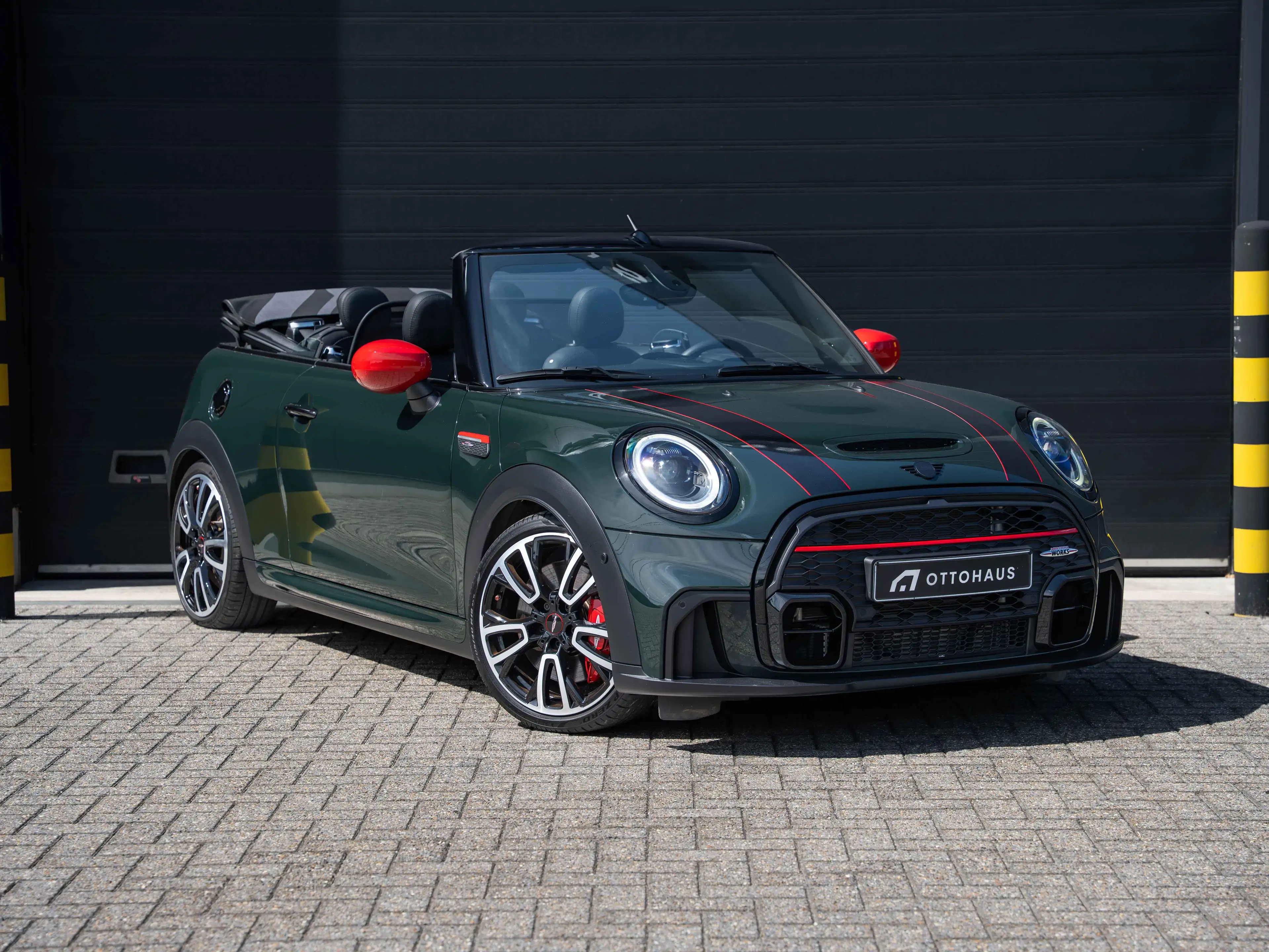 MINI John Cooper Works Cabrio Mini Cabriolet 2.0AS John Cooper Works OPF — photo 2