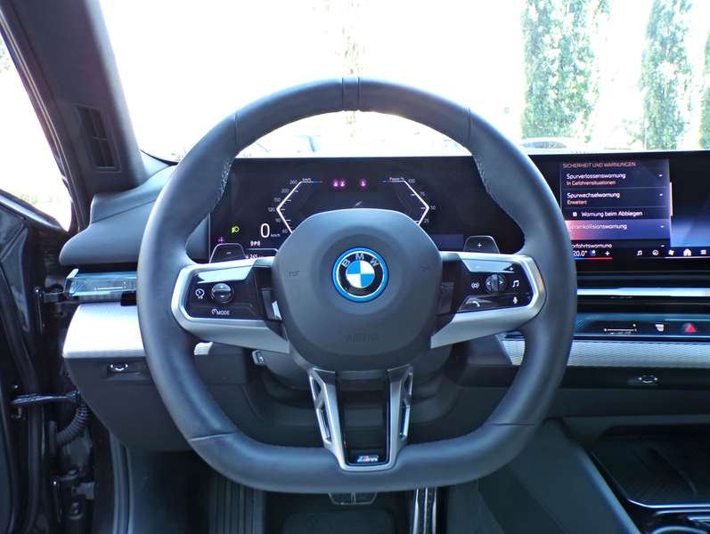 BMW 550 e xDrive Tour. M Sport HiFi-h/k 360° Pano AHK — photo 15