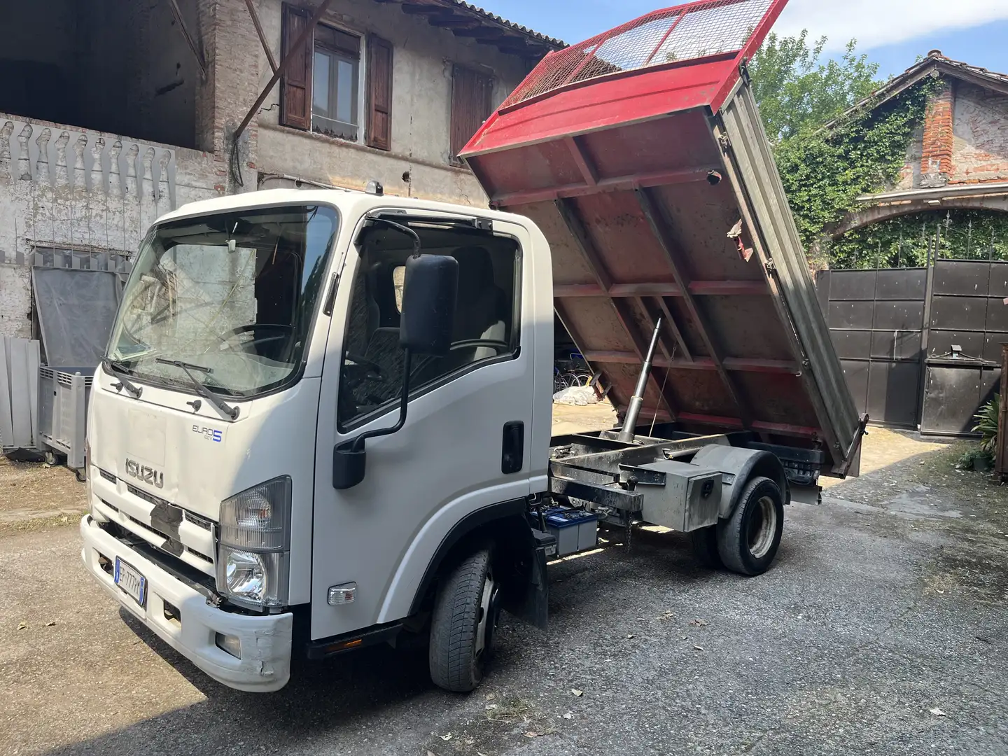 Isuzu N35 3.0 Td RIBALTABILE TRILATERALE - 1