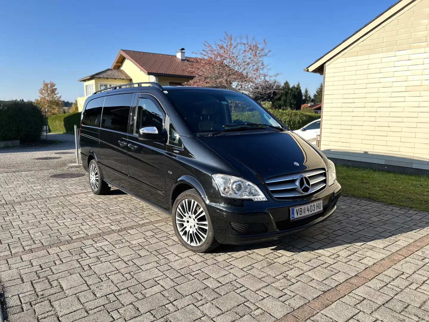 Mercedes-Benz Viano Ambiente lang 3,0 CDI BlueEfficiency DPF Aut. - 1