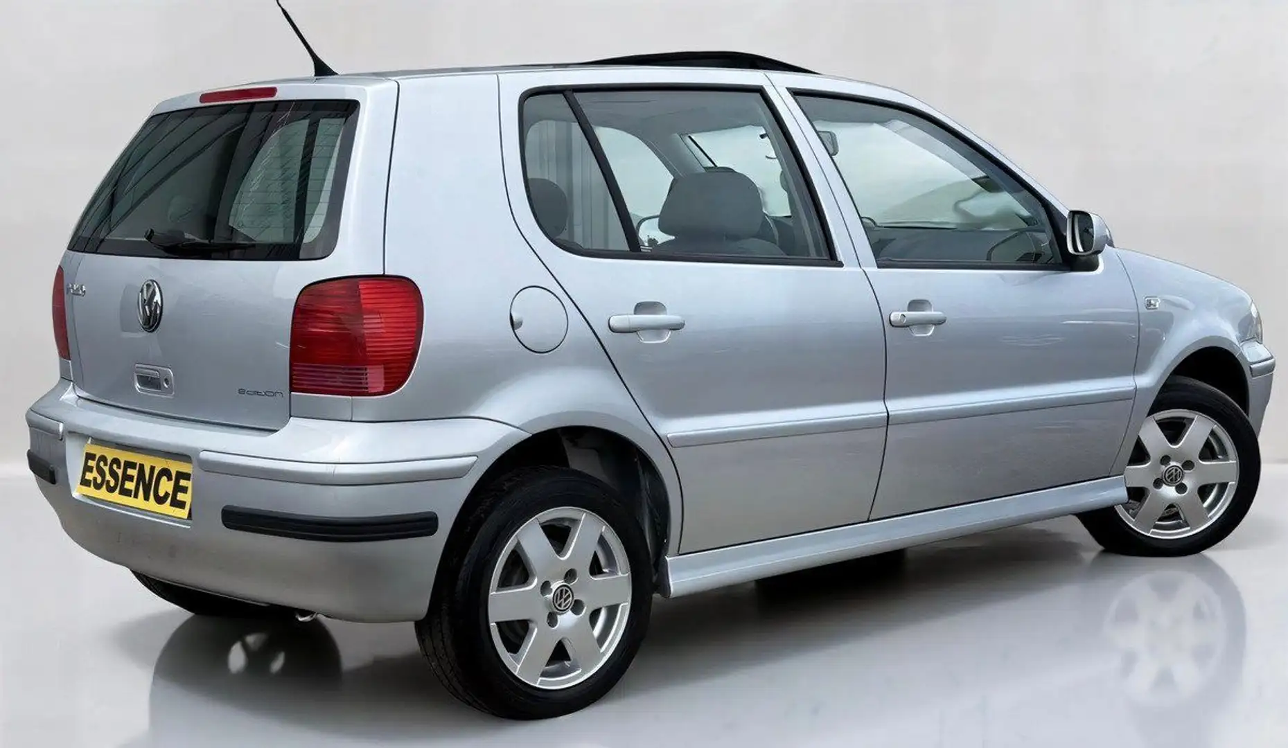 Volkswagen Polo 3 - PREMIERE MAIN - 1.4 75ch (6 cv) - 5 Portes - E Gri - 2