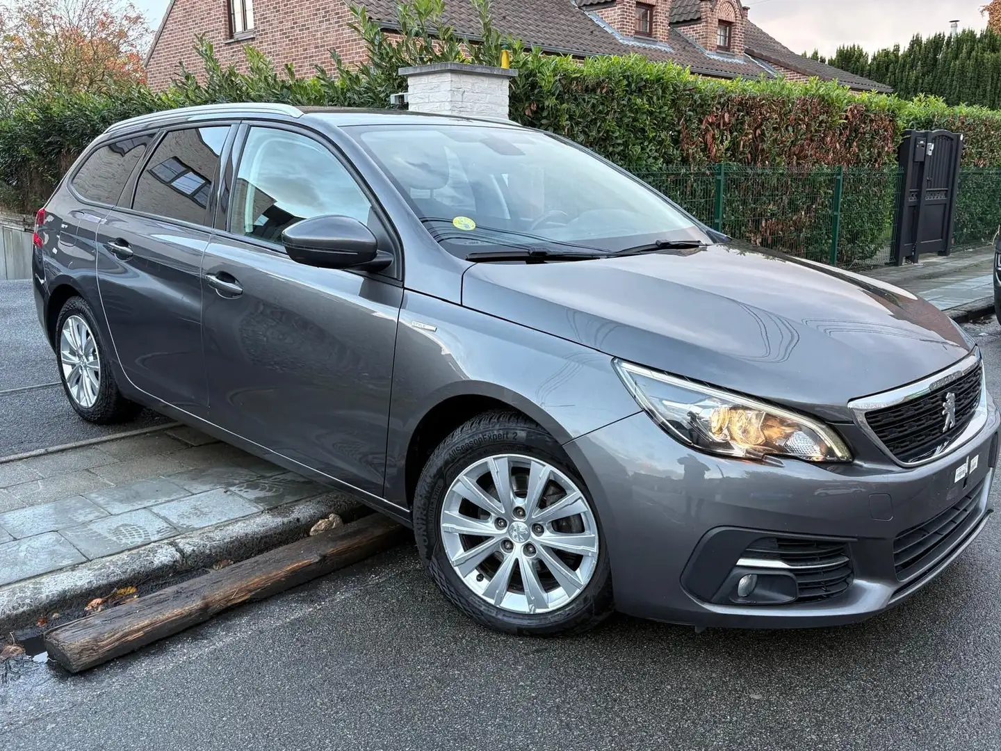 Peugeot 308 308 SW 1.5 BlueHDi Access (EU6.2) Argent - 1