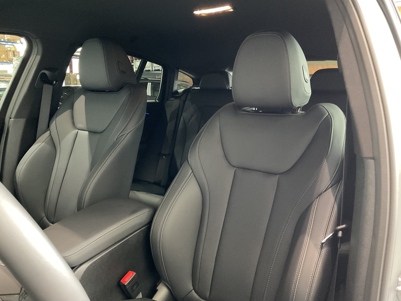 BMW X4 xDrive20i |AHK |Head-Up Displ. |HiFi — photo 8