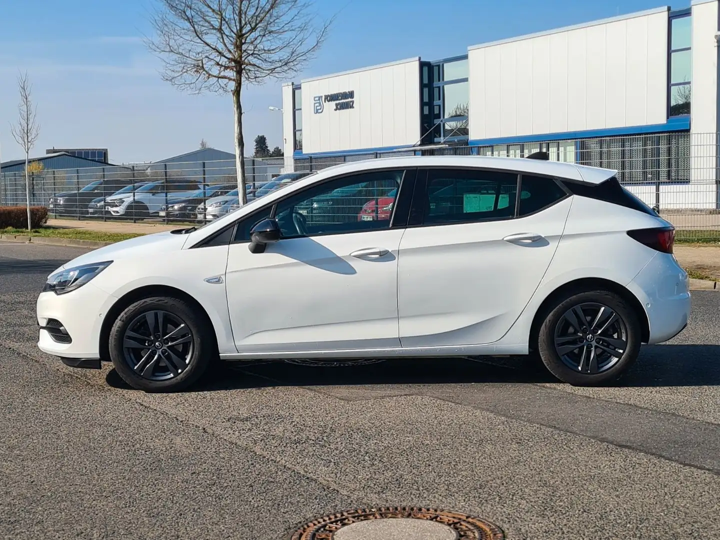 Opel Astra K Lim. 5-trg. Design&Tech*CarPlay*SHZ*RFK* Blanc - 2