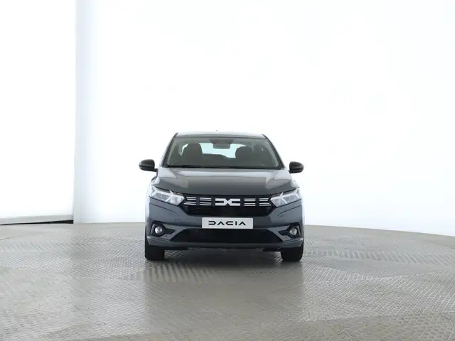 Dacia Sandero view 10