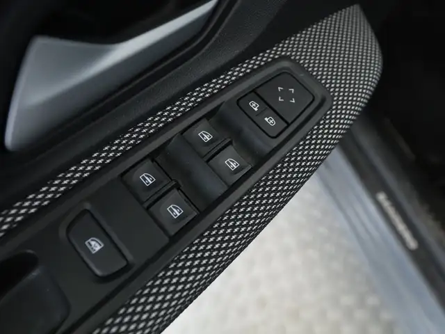 Dacia Sandero view 16