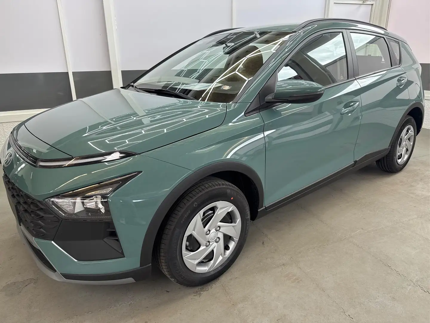 Hyundai BAYON LIFE FL NAVI RFK PDC 1.2 MPI 57,9kW/79PS EURO6 ... Vert - 1