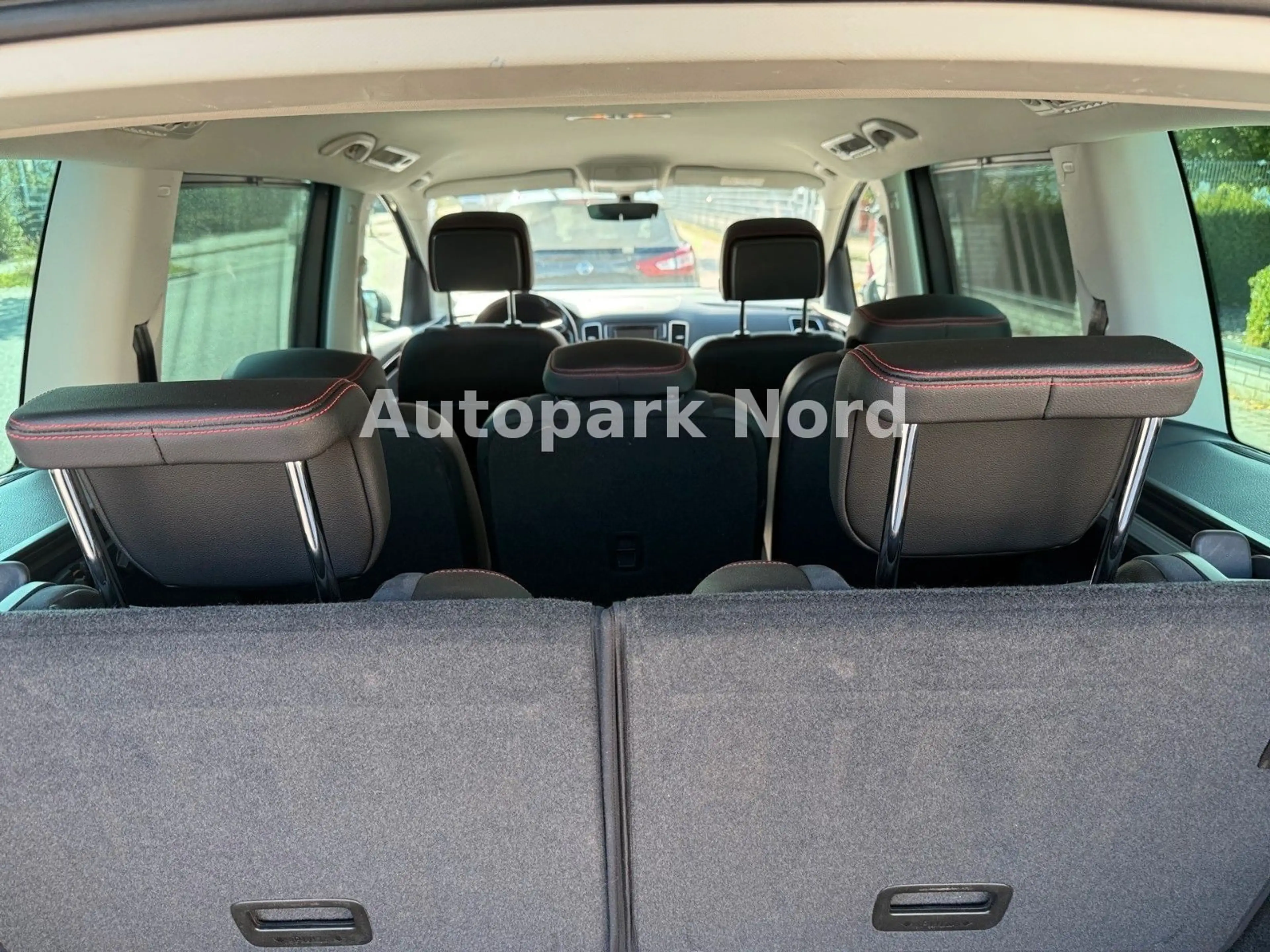 SEAT Alhambra 2.0 TDI DSG FR-Line/AHK/1.HAND/7-SITZER — photo 10