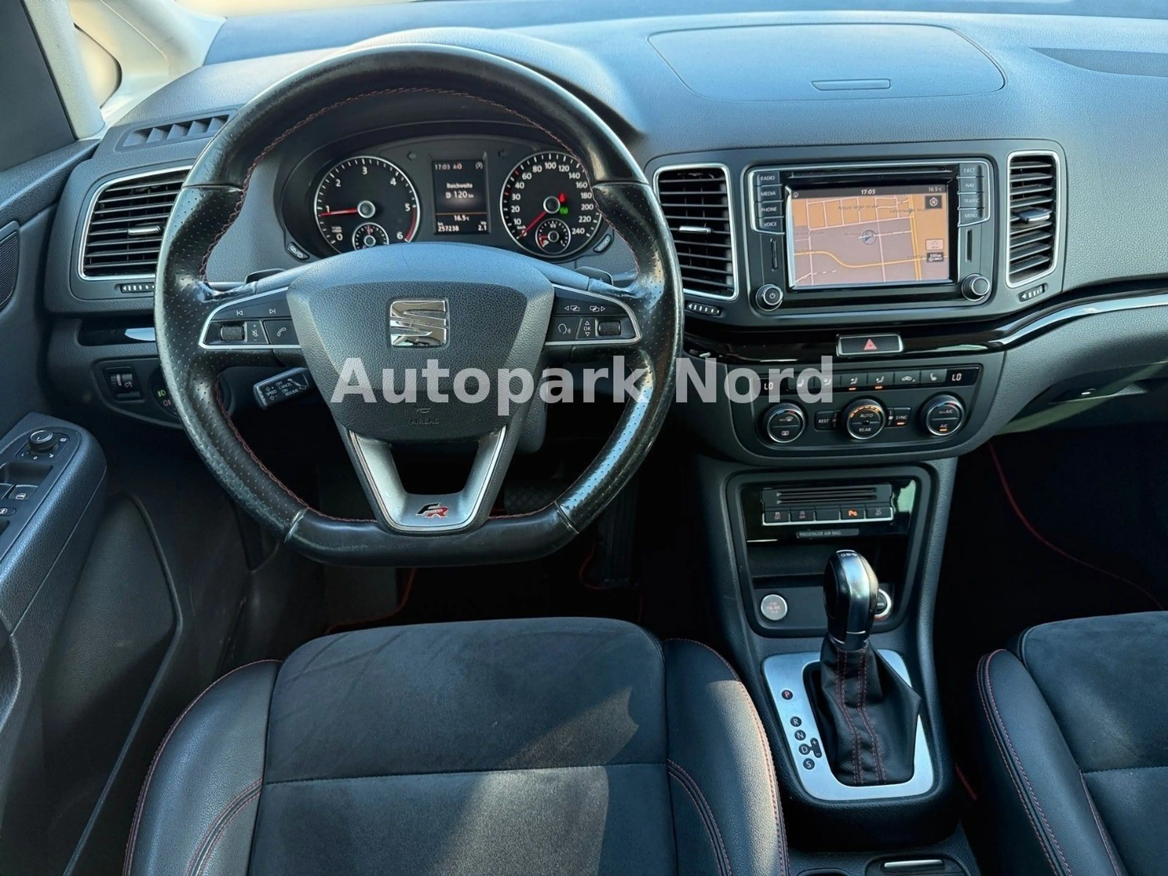 SEAT Alhambra 2.0 TDI DSG FR-Line/AHK/1.HAND/7-SITZER — photo 11