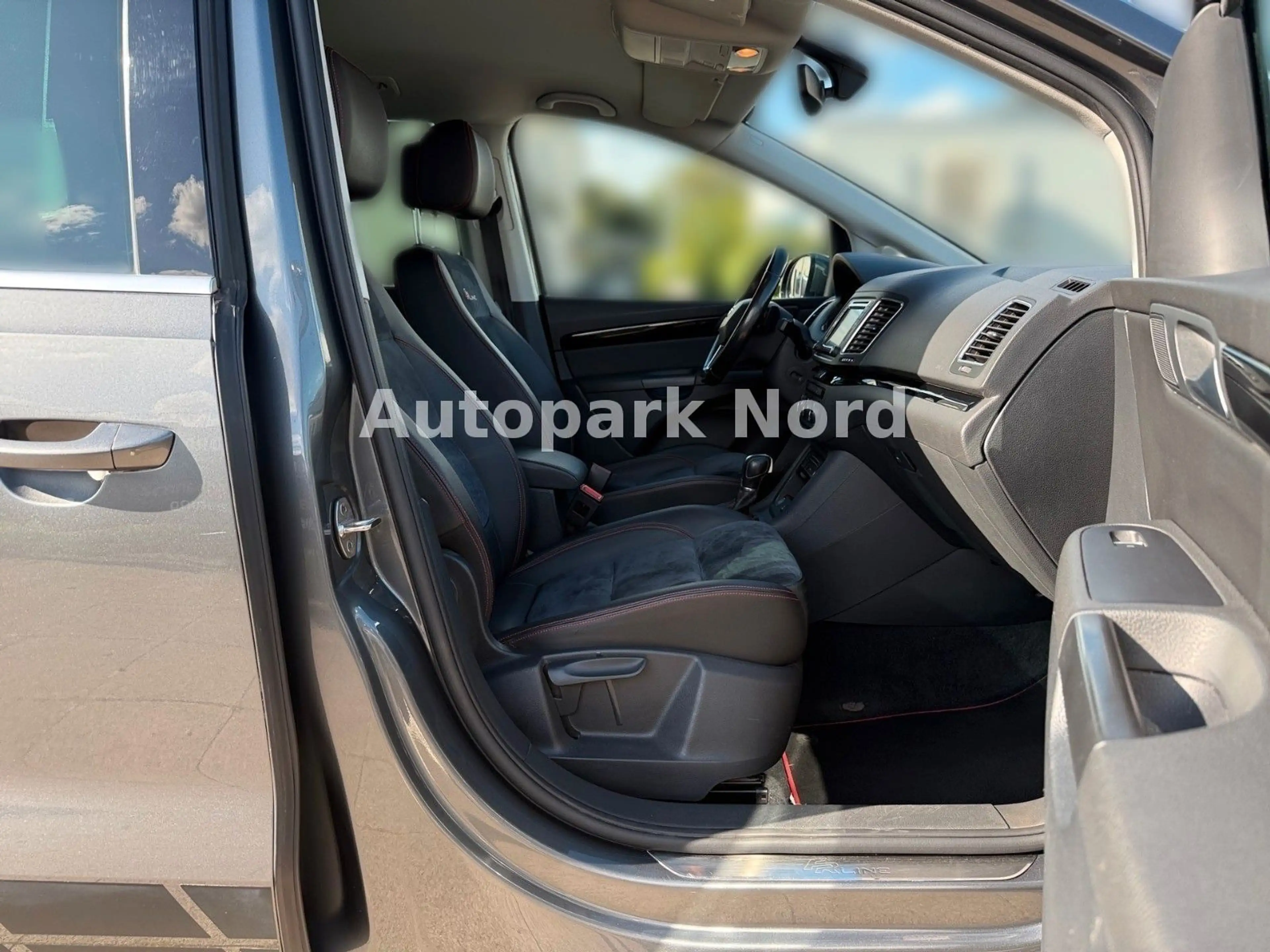SEAT Alhambra 2.0 TDI DSG FR-Line/AHK/1.HAND/7-SITZER — photo 12