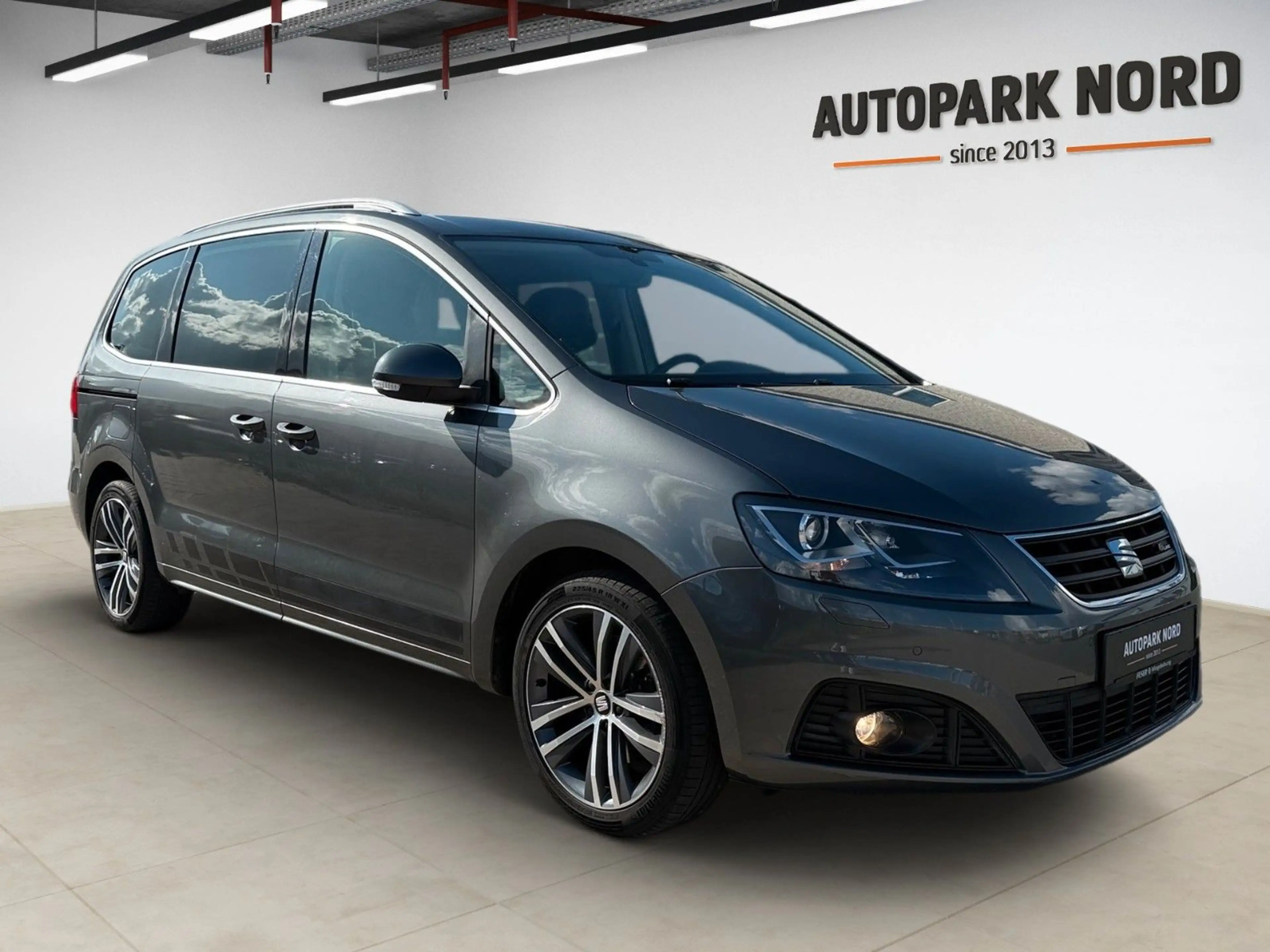 SEAT Alhambra 2.0 TDI DSG FR-Line/AHK/1.HAND/7-SITZER — photo 2