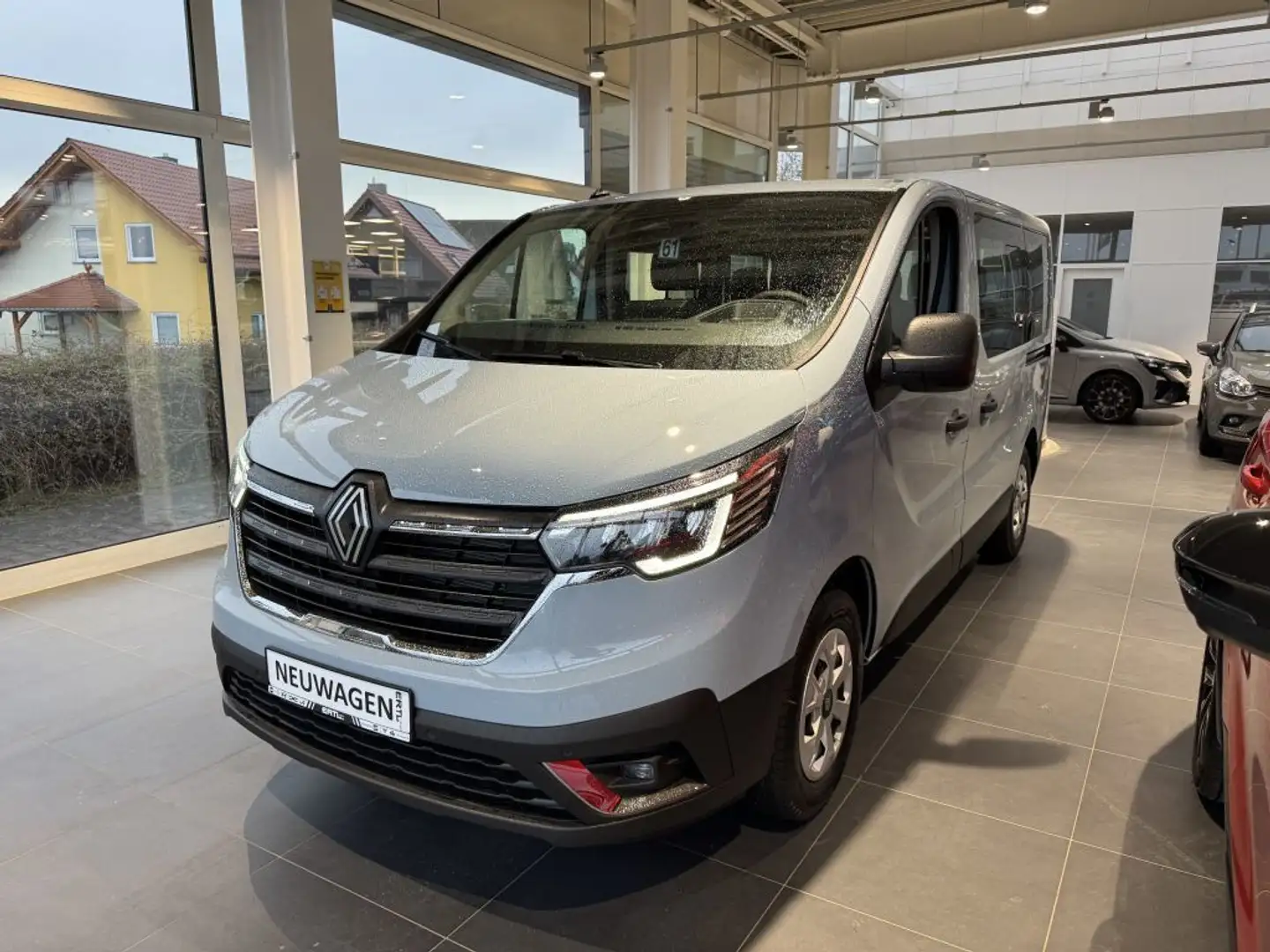 Renault Trafic Authentic Blue dCi 150 MY24 Blau - 1
