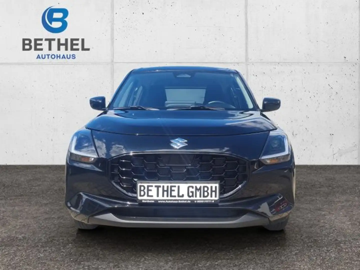 Suzuki Swift Club 1.2 Hybrid Navi LED Klima Einparkhilfe Schwarz - 2