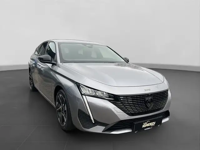 Peugeot 308 SW view 7