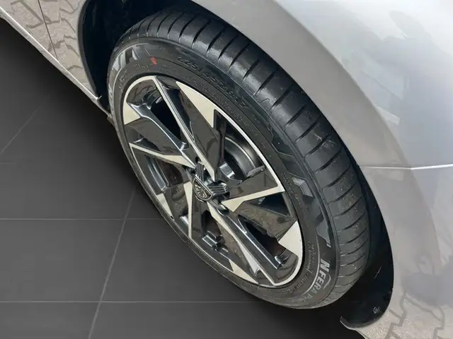 Peugeot 308 SW view 8
