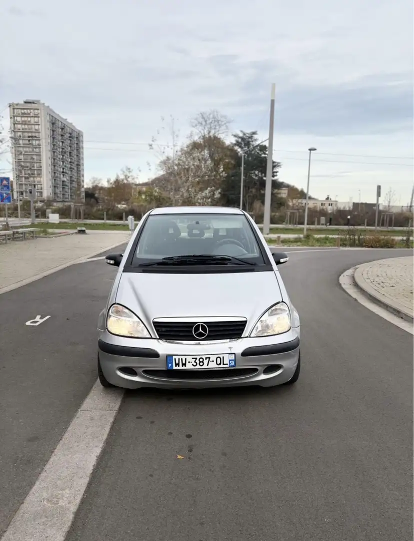Mercedes-Benz A 170 CDI L Elegance - 2