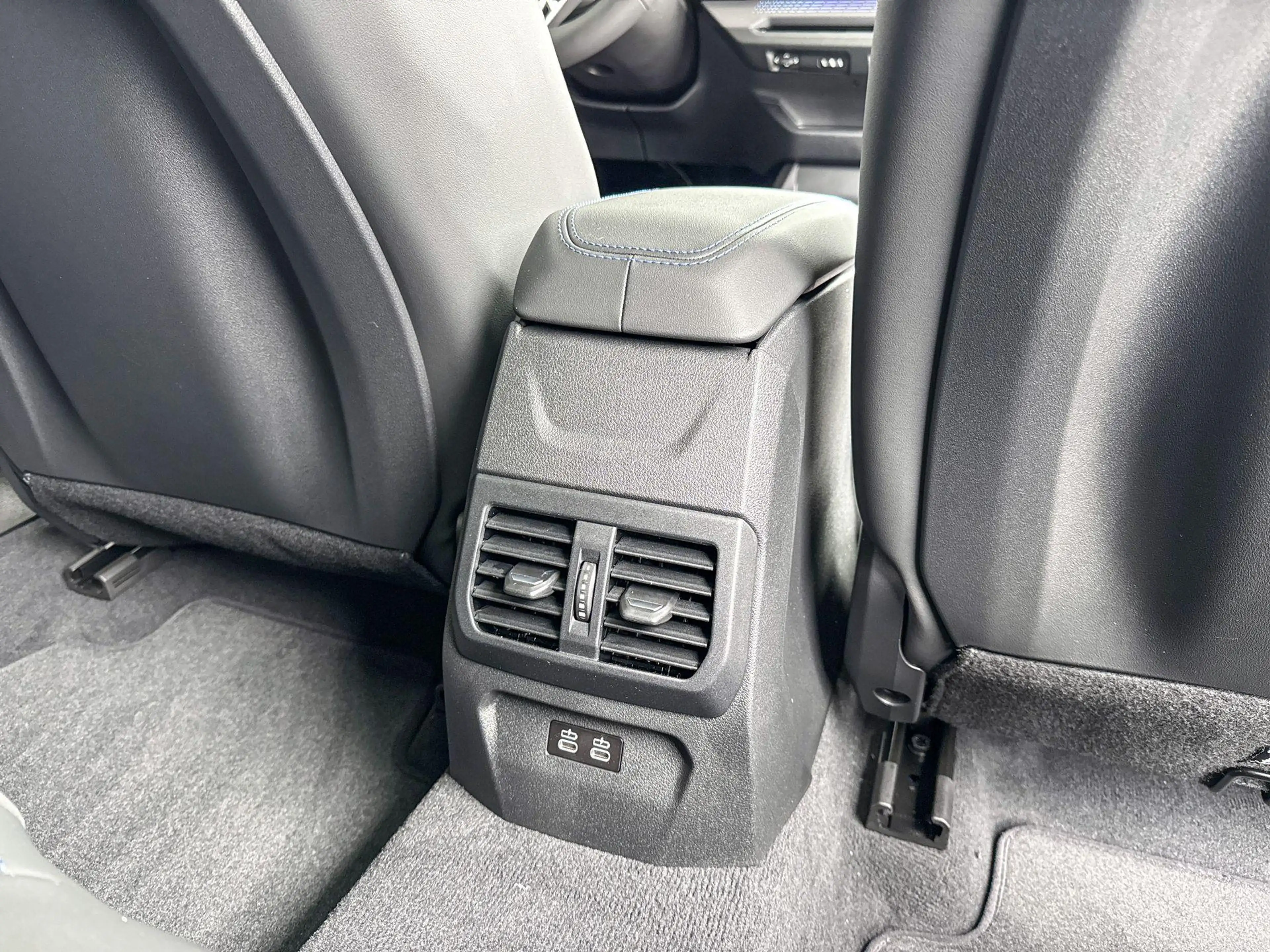 BMW 223 2 Serie Gran Coupé xDrive Huisselectie — photo 10
