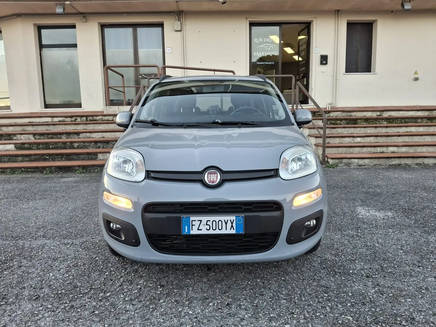 Fiat Panda Panda III 2016 1.2 Lounge s Grijs - 2
