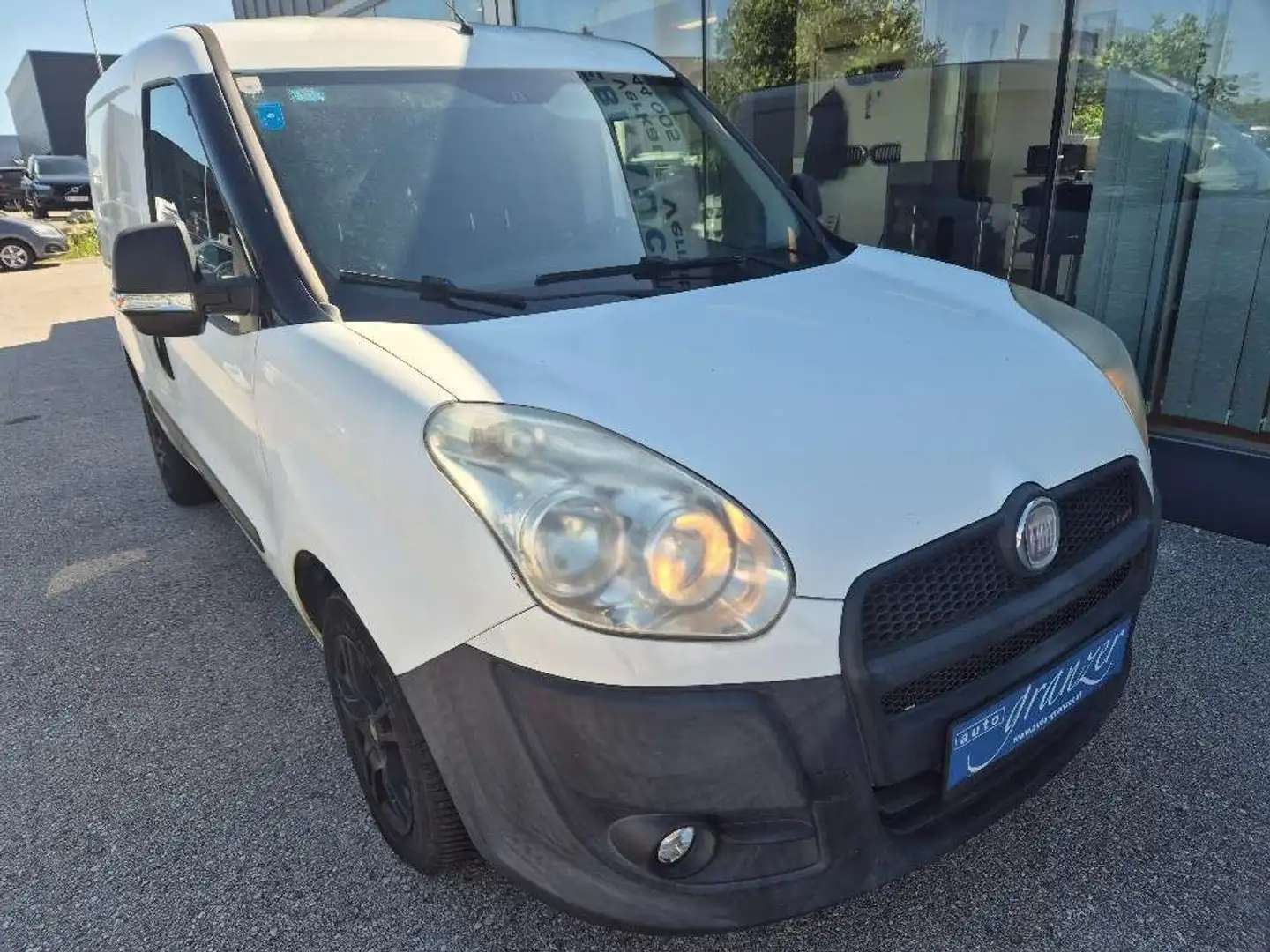 Fiat Doblo Cargo 1,6 HD Multijet Weiß - 2