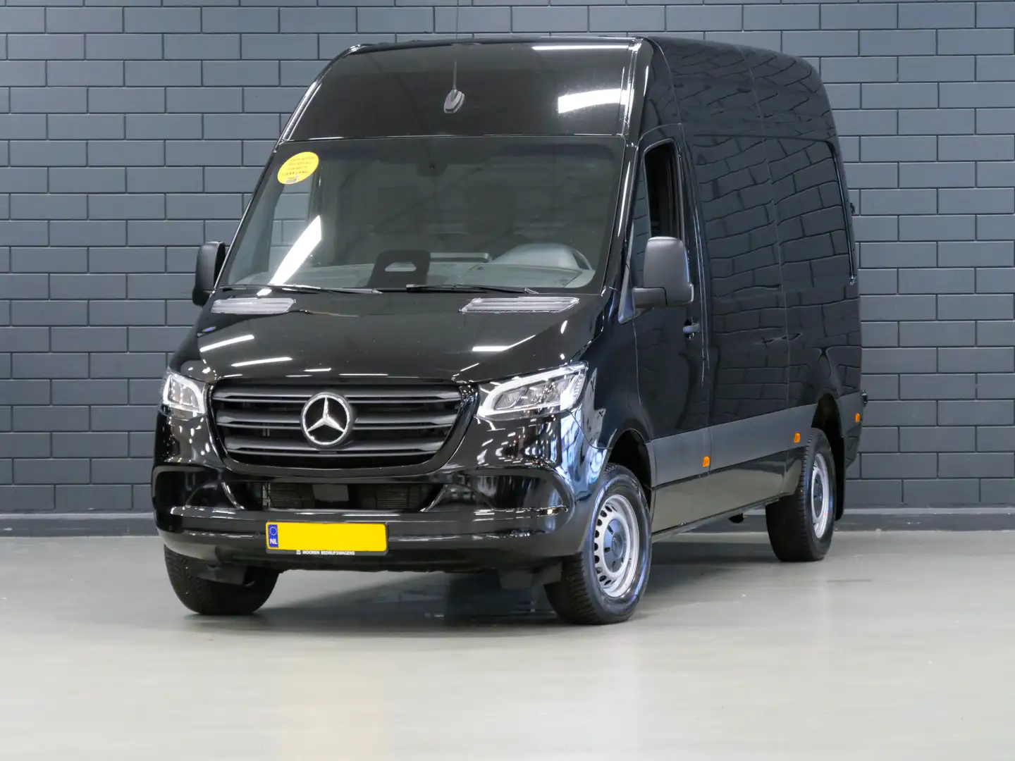 Mercedes-Benz Sprinter 317 1.9 CDI 170PK L2H2 PRO RWD 3500 TREKGEWICHT MO Schwarz - 2