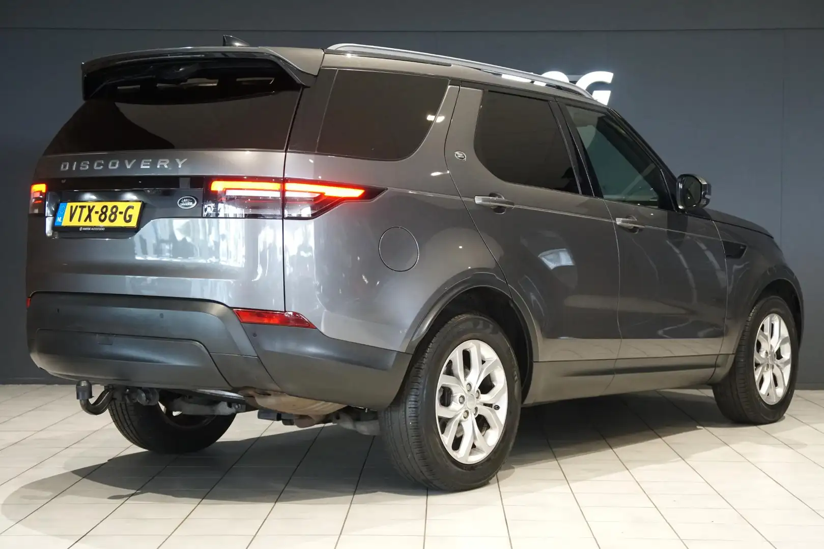 Land Rover Discovery 2.0 Sd4 / GRIJS KENTEKEN / TREKHAAK / CAMERA / STO Gris - 2