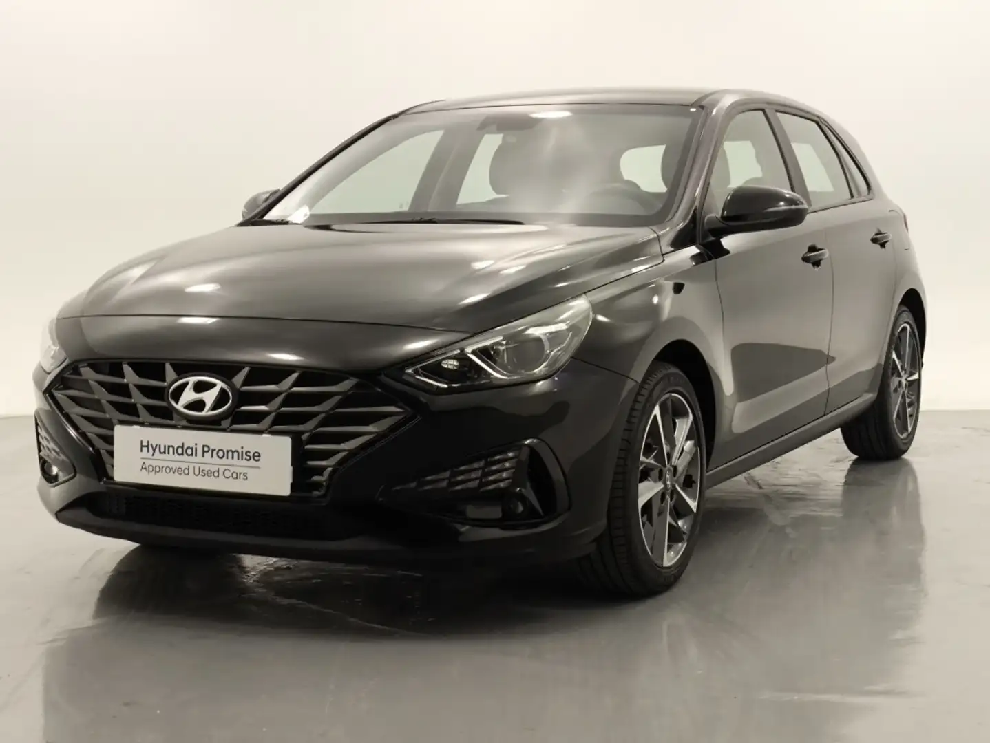 Hyundai i30 1.5 DPI Klass SLX 110 Schwarz - 1