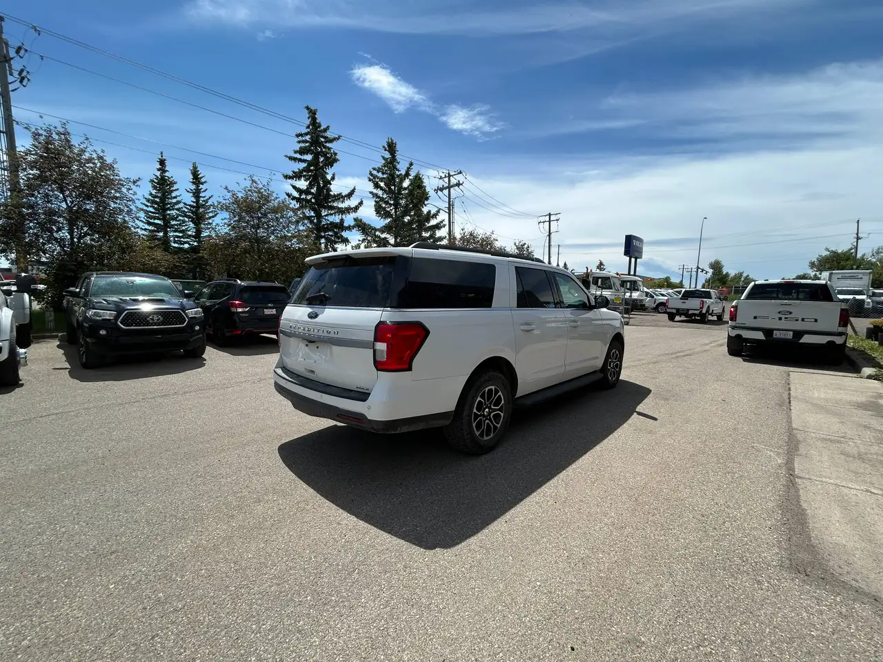 Ford Expedition снимка Ford Expedition