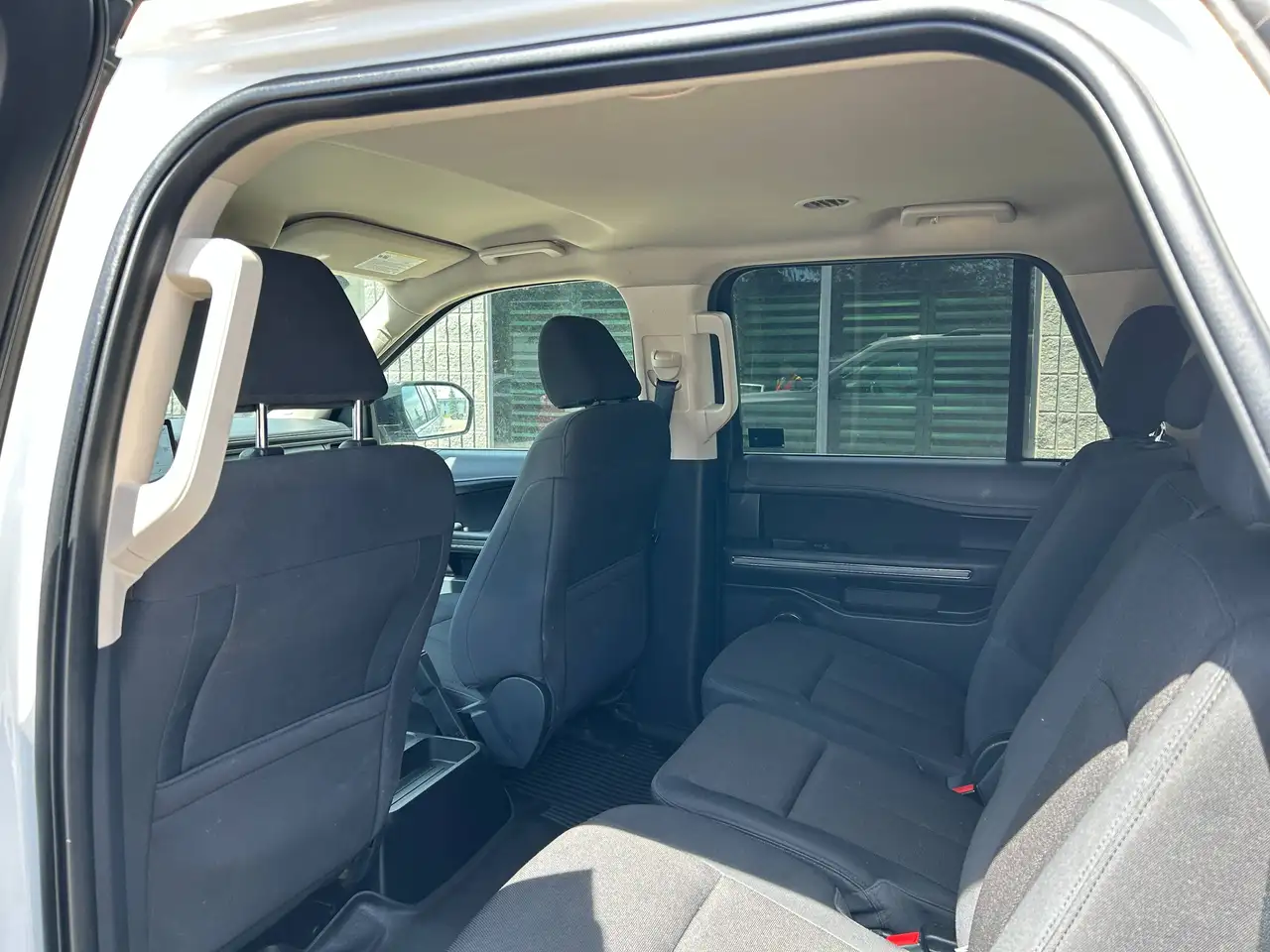 Ford Expedition снимка Ford Expedition