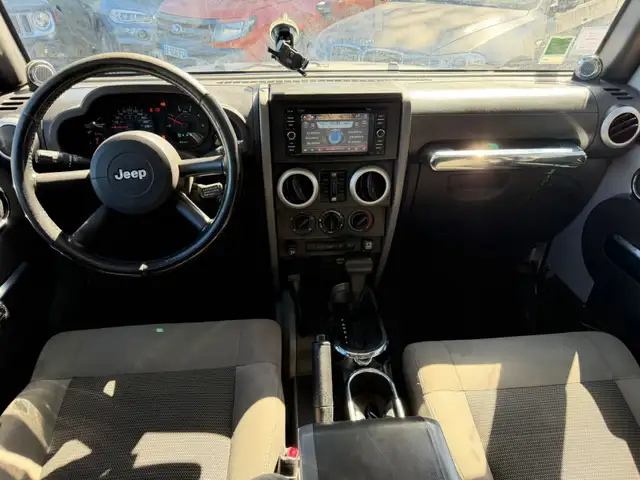 Jeep Wrangler view 6