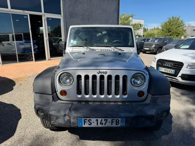 Jeep Wrangler view 2