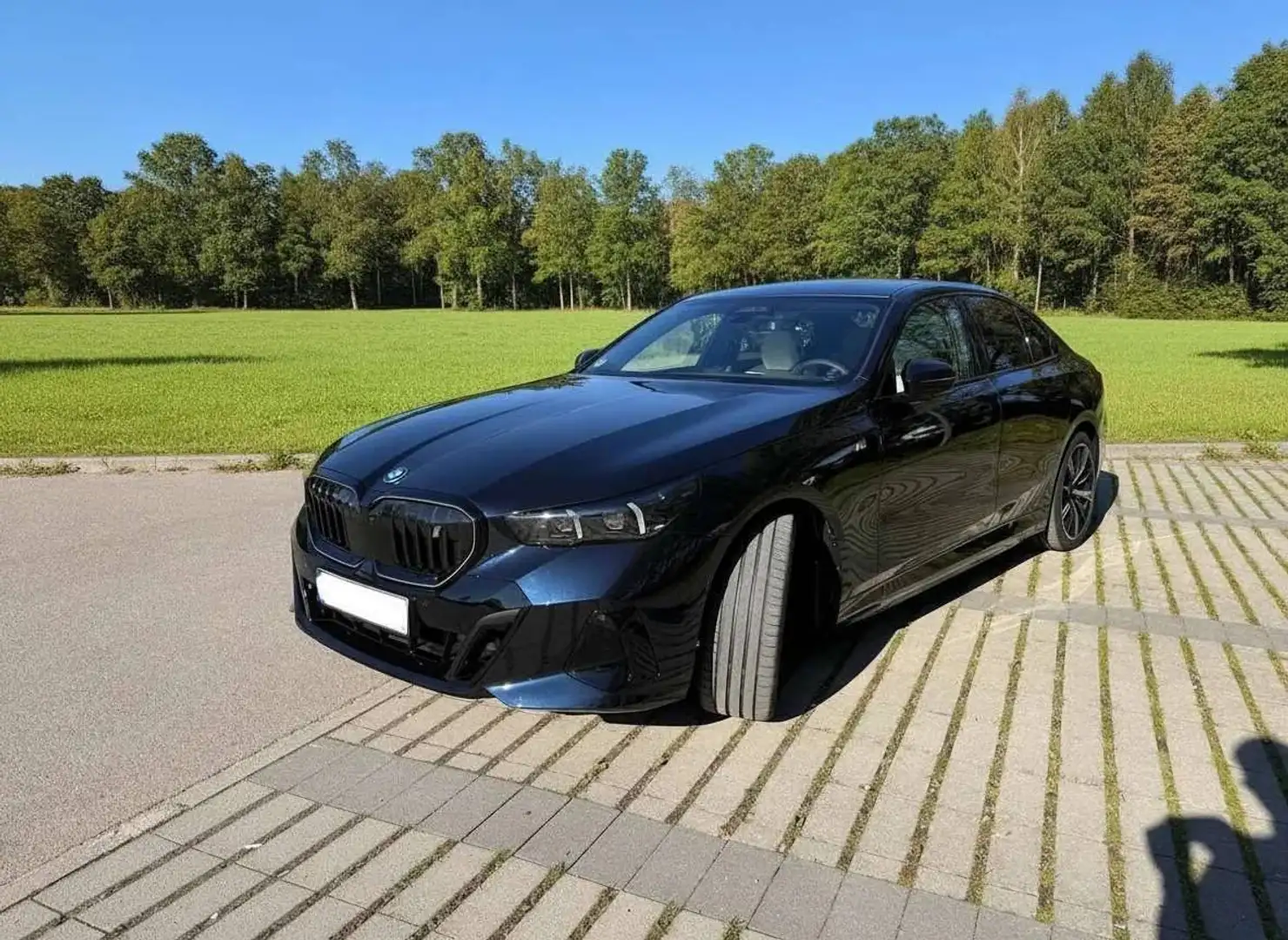 BMW i5 i5 eDrive40 81,2kWh Schwarz - 1