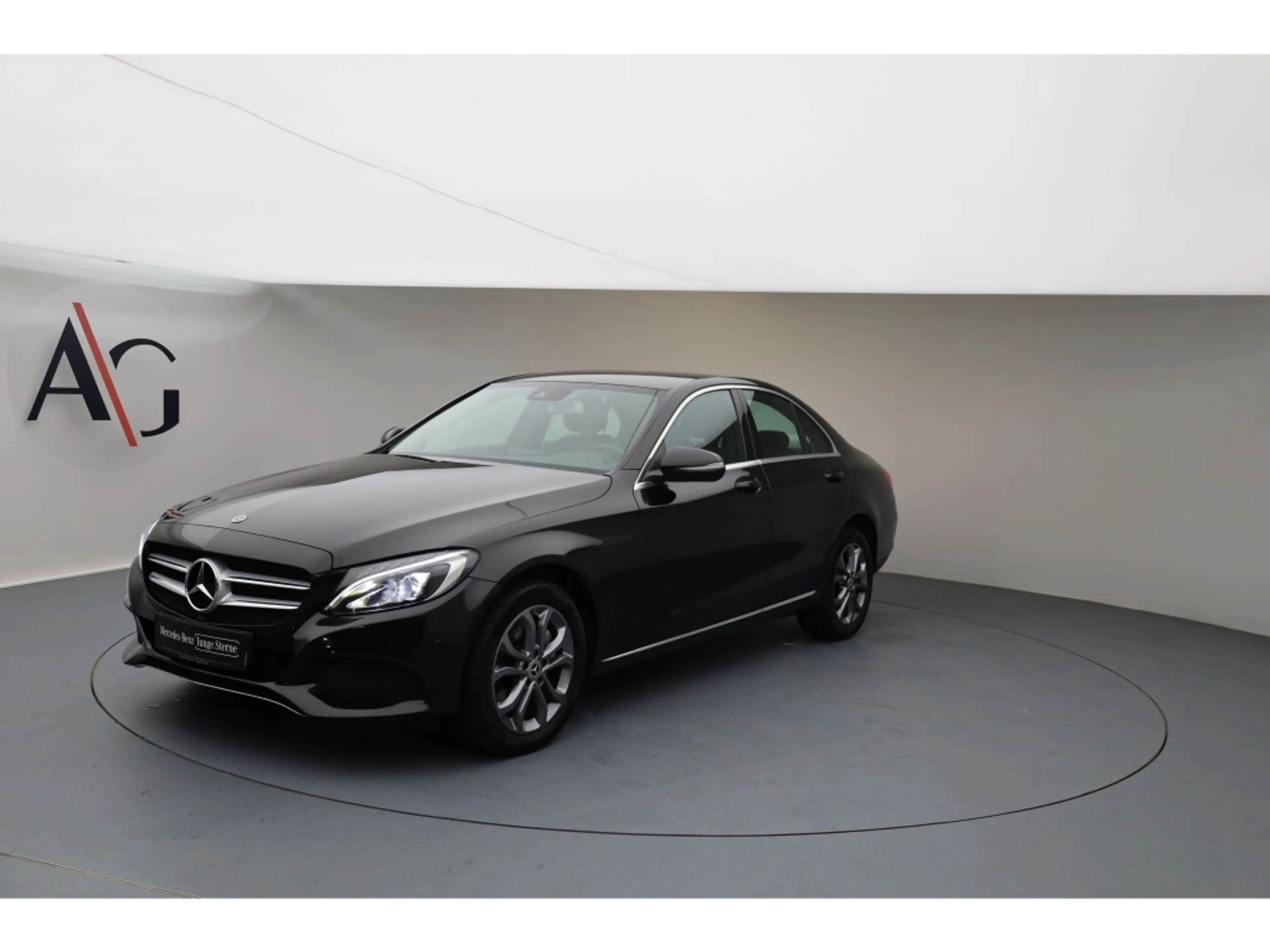 Mercedes-Benz C 250 d Avantgarde 4Matic Avantgarde+Ambiente — photo 2