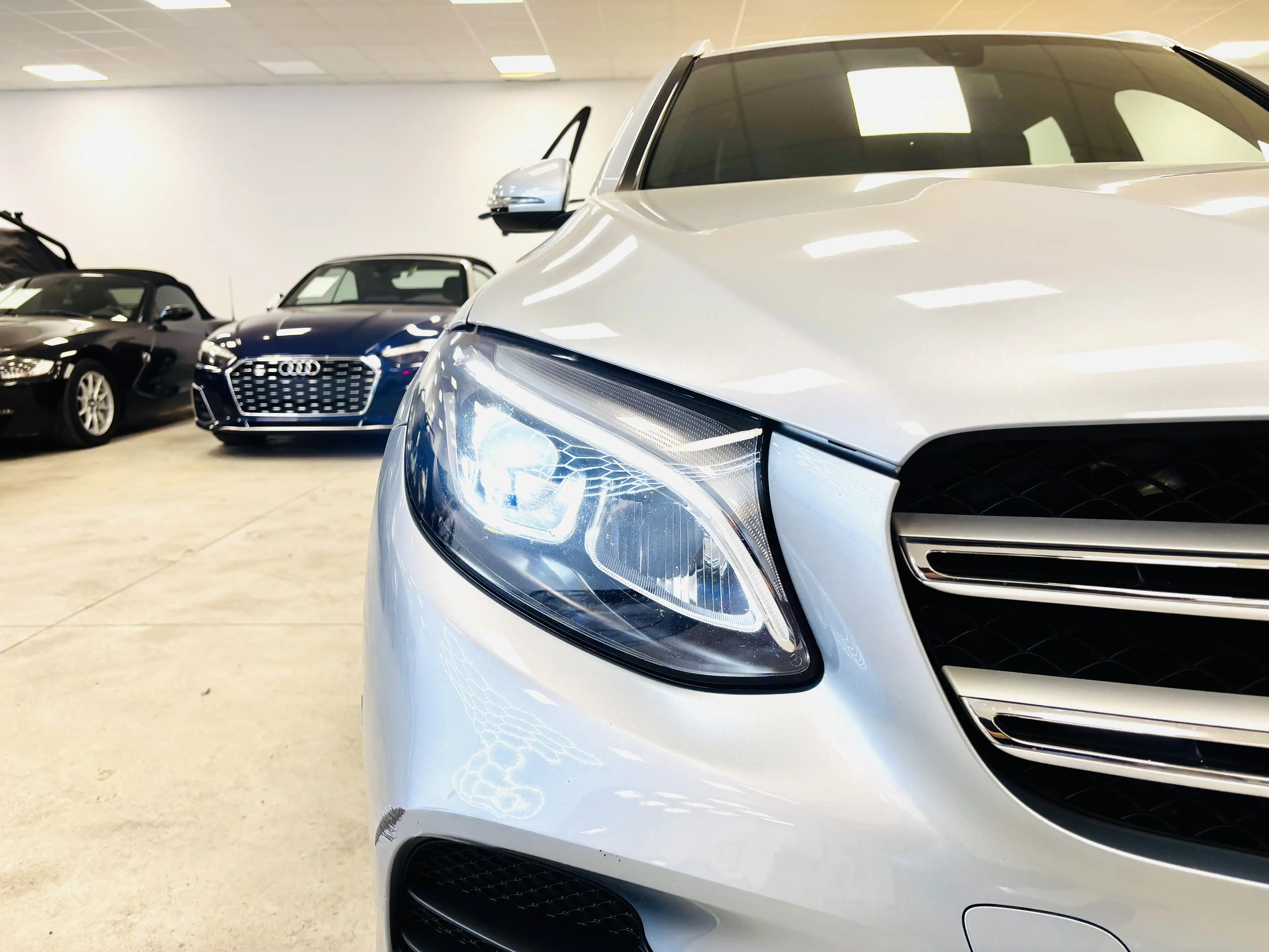 Mercedes-Benz GLC 350 ✅1AN GARANTIE✅1ER PROPRIO✅PACK AMG✅TVA — photo 9