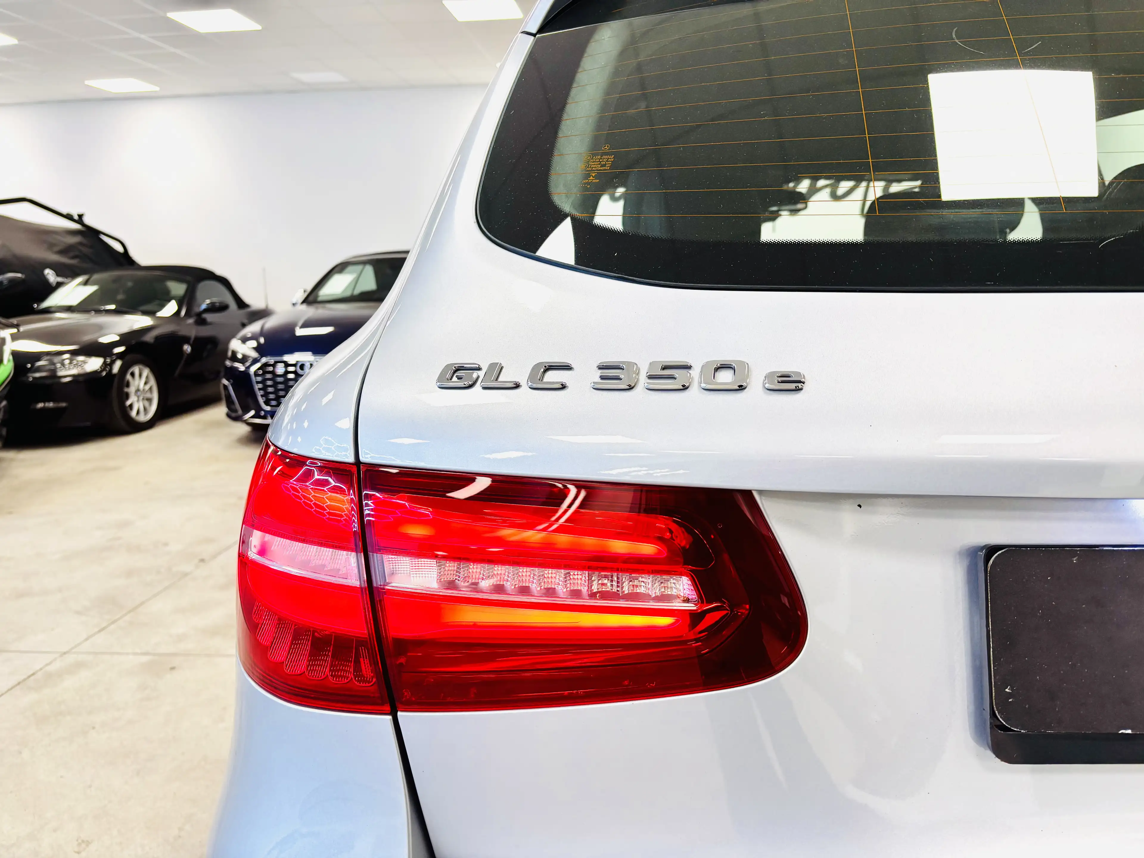 Mercedes-Benz GLC 350 ✅1AN GARANTIE✅1ER PROPRIO✅PACK AMG✅TVA — photo 10