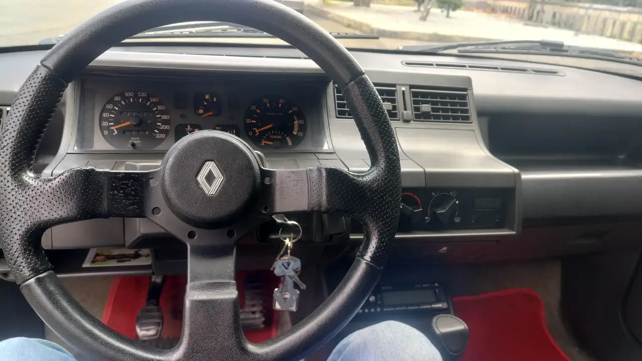 Renault Super 5 Supercinque 3p 1.4 turbo GT, foto 4