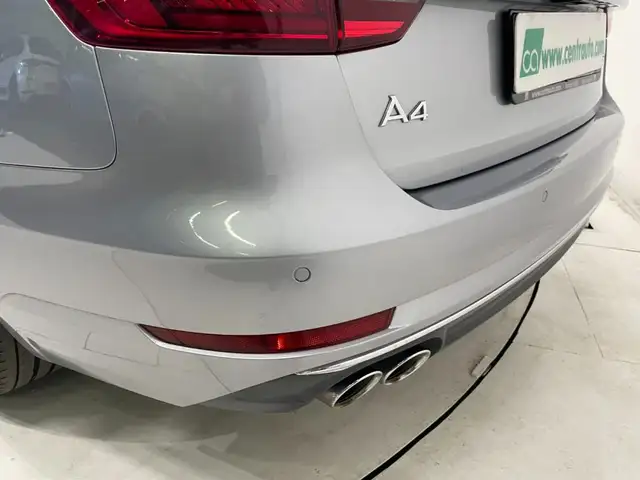 Audi A4 view 12
