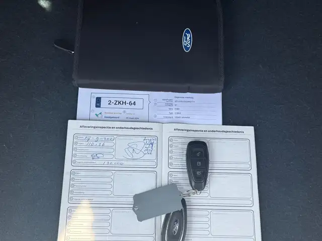 Ford C-Max view 12