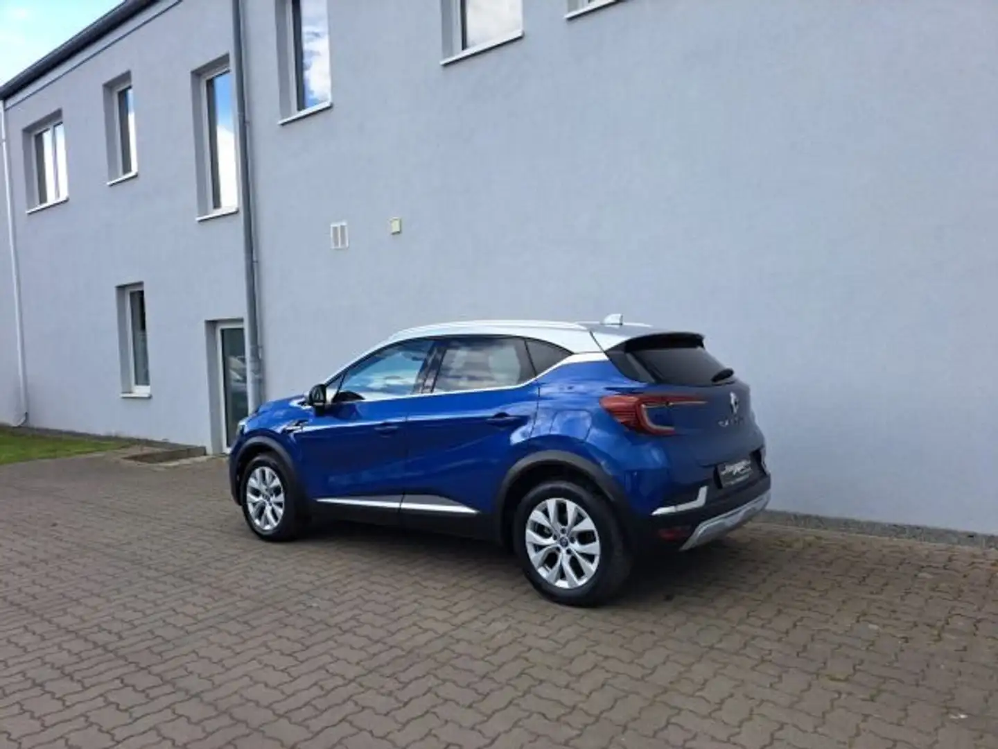 Renault Captur E-TECH Plug-in 160 Intens*Navi*RFK*SHZ* Blauw - 2