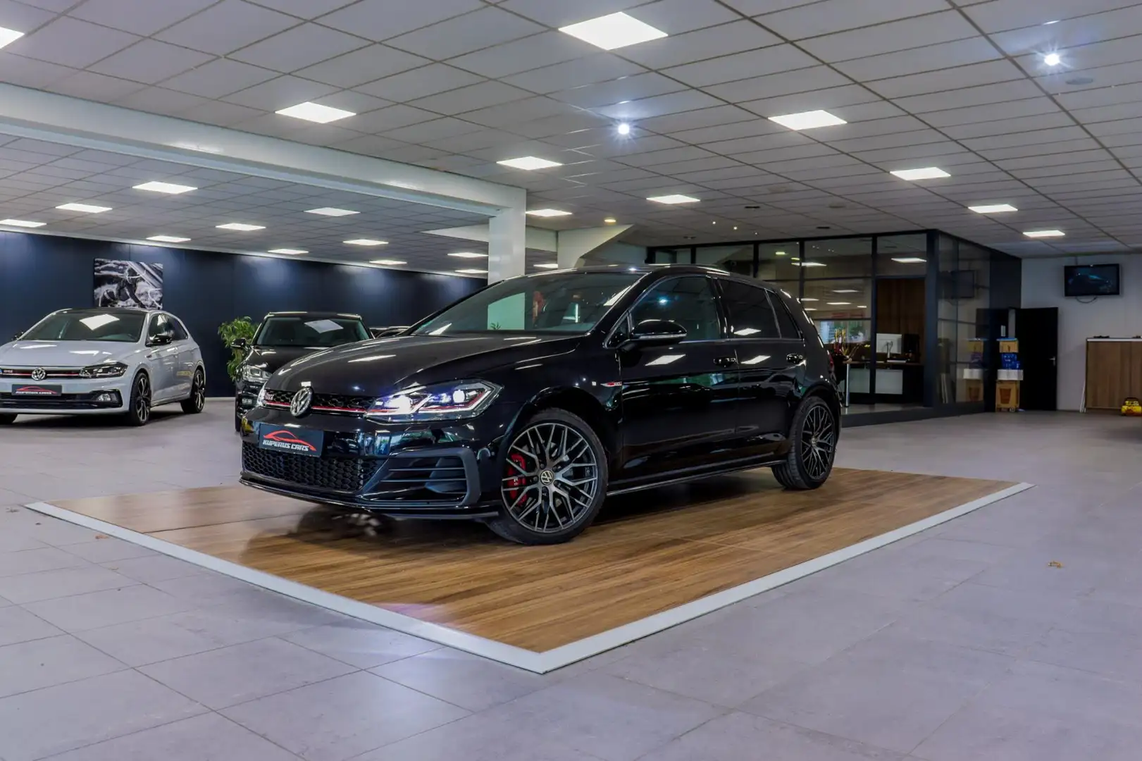 Volkswagen Golf GTI 7.5 2.0 TSI Performance 245 PK DYN/Pano/Virtual/Hi Noir - 2