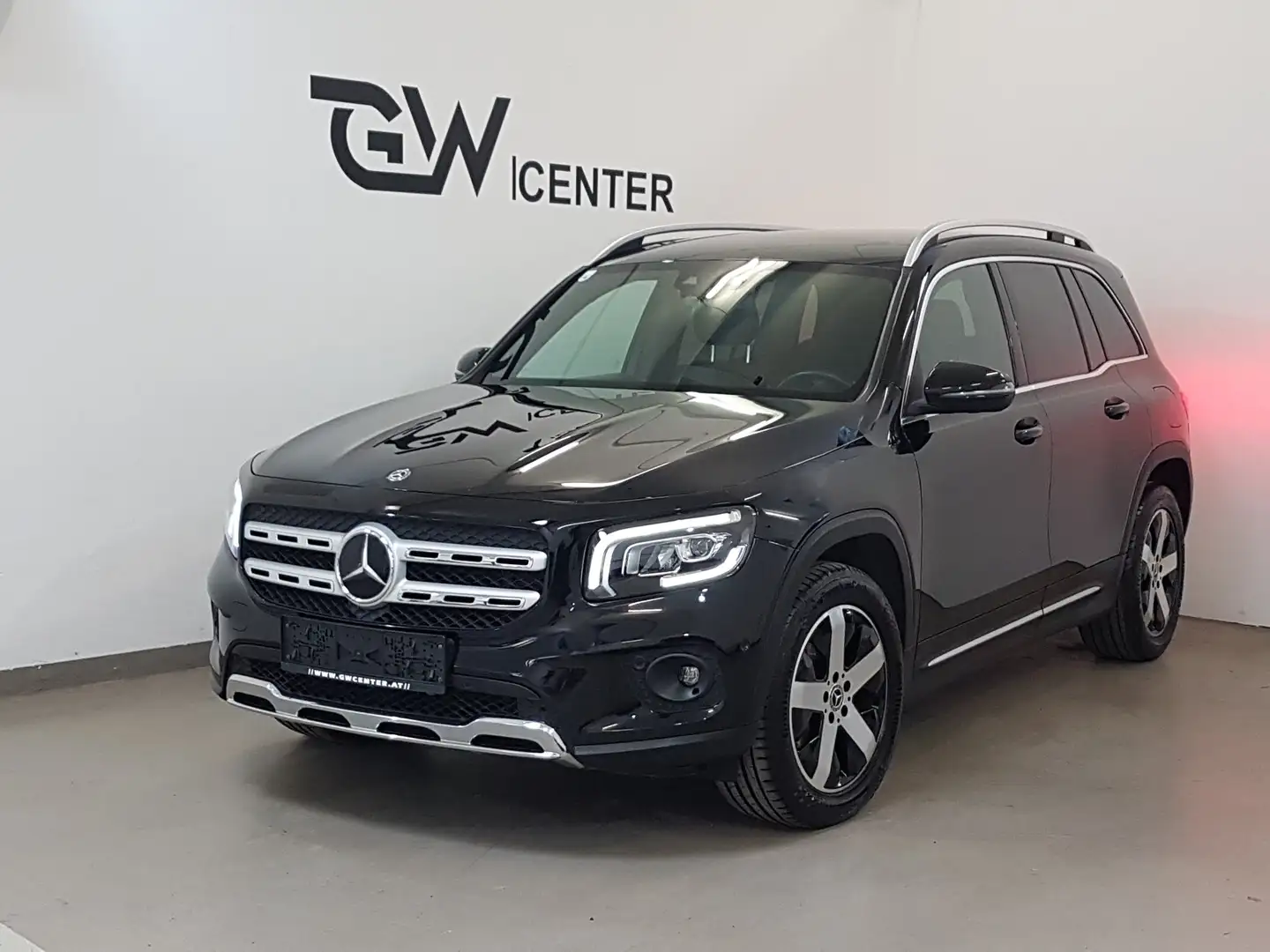 Mercedes-Benz GLB 200 d Distronic Plus LED RFK Schwarz - 2