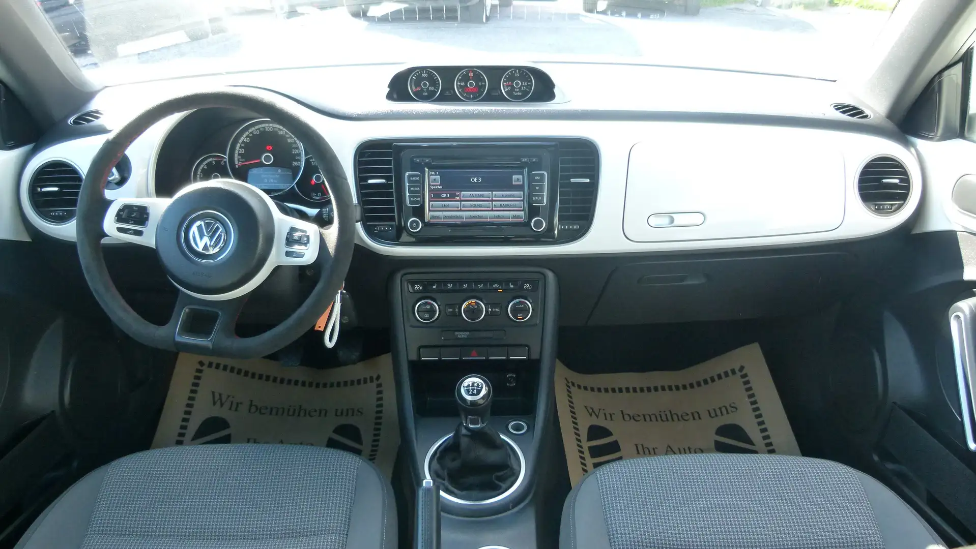 Volkswagen Beetle Beetle 1,6 TDI Sky Design Edition Weiß - 2