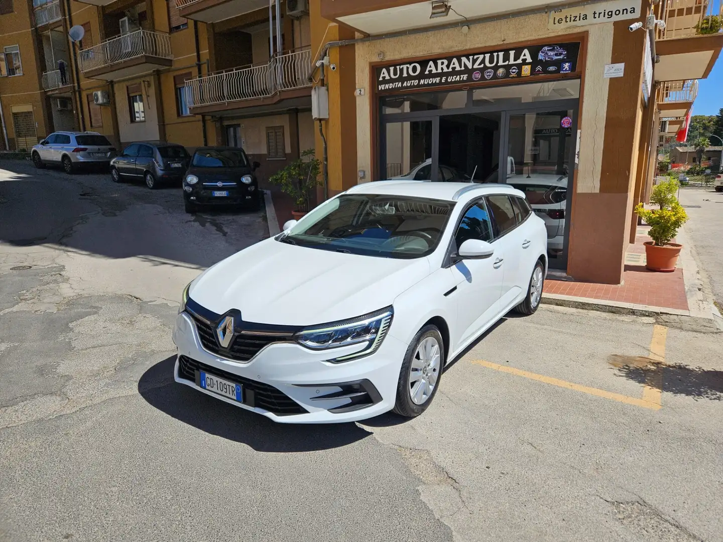 Renault Megane Mégane Sporter Blue dCi 115 CV Business Blanc - 2