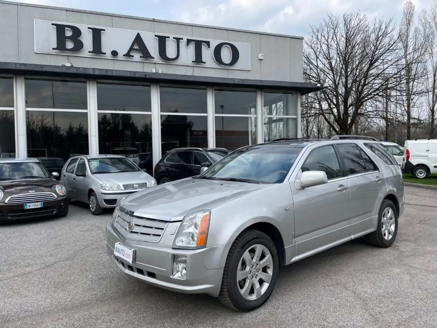 Cadillac SRX BENZ/GPL Argento - 1