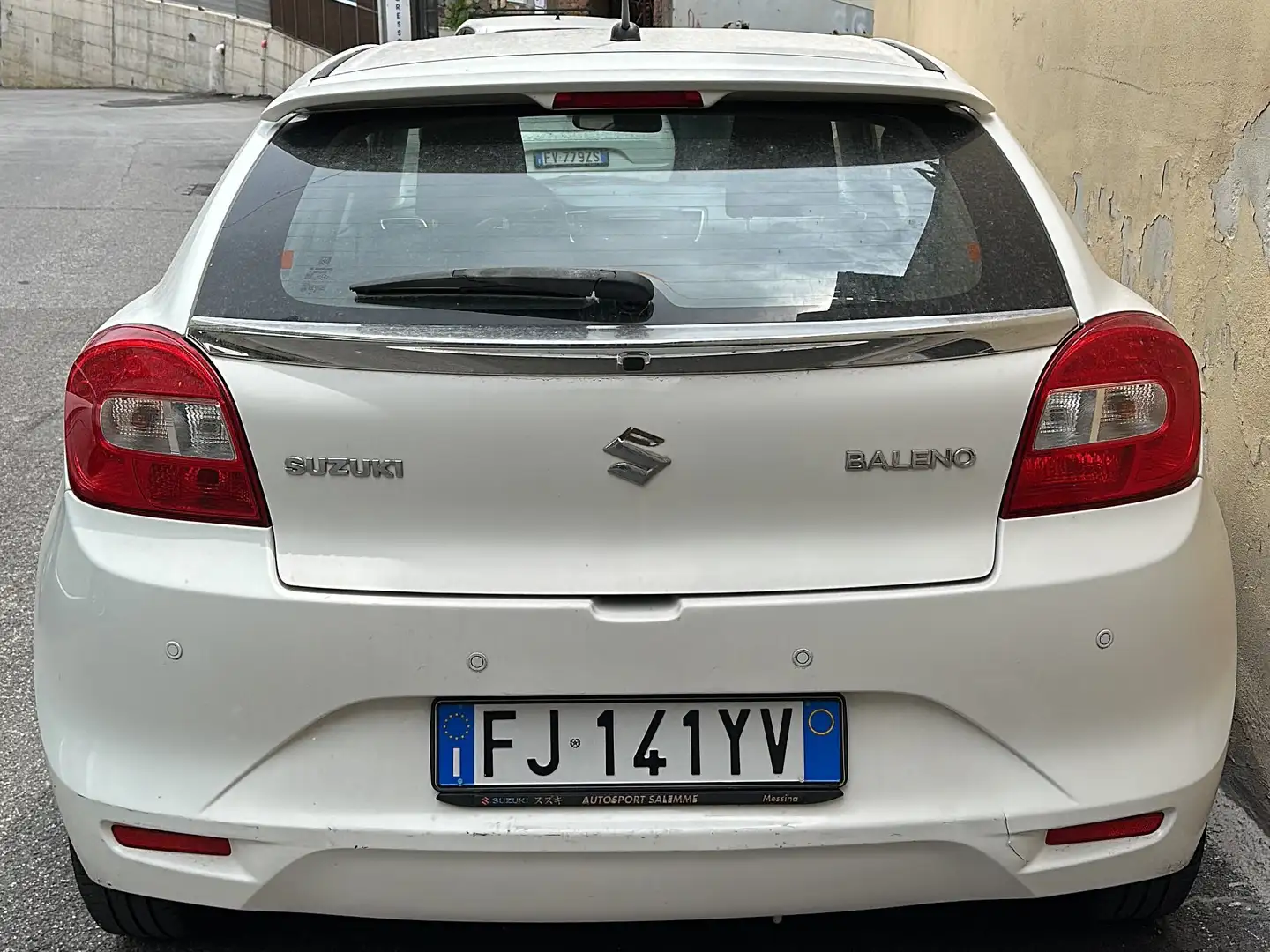 Suzuki Baleno Baleno II 2016 1.2 vvt dualjet B-Easy Wit - 1