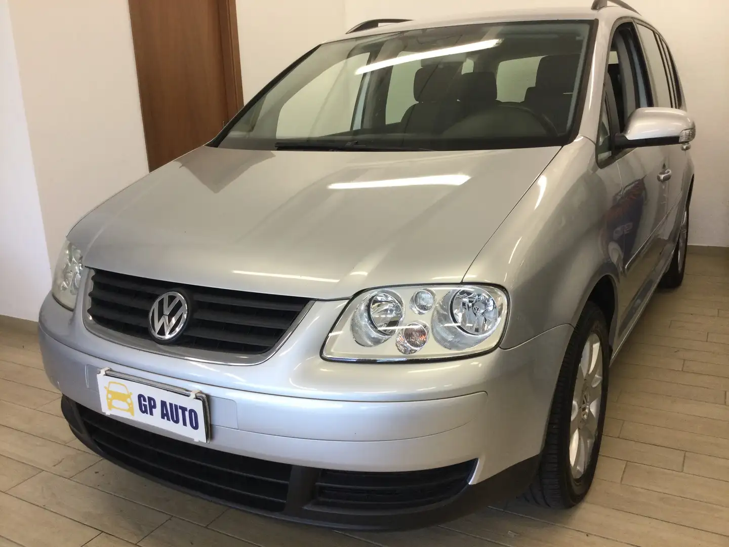 Volkswagen Touran 1.9 tdi Highline 105cv Argento - 1