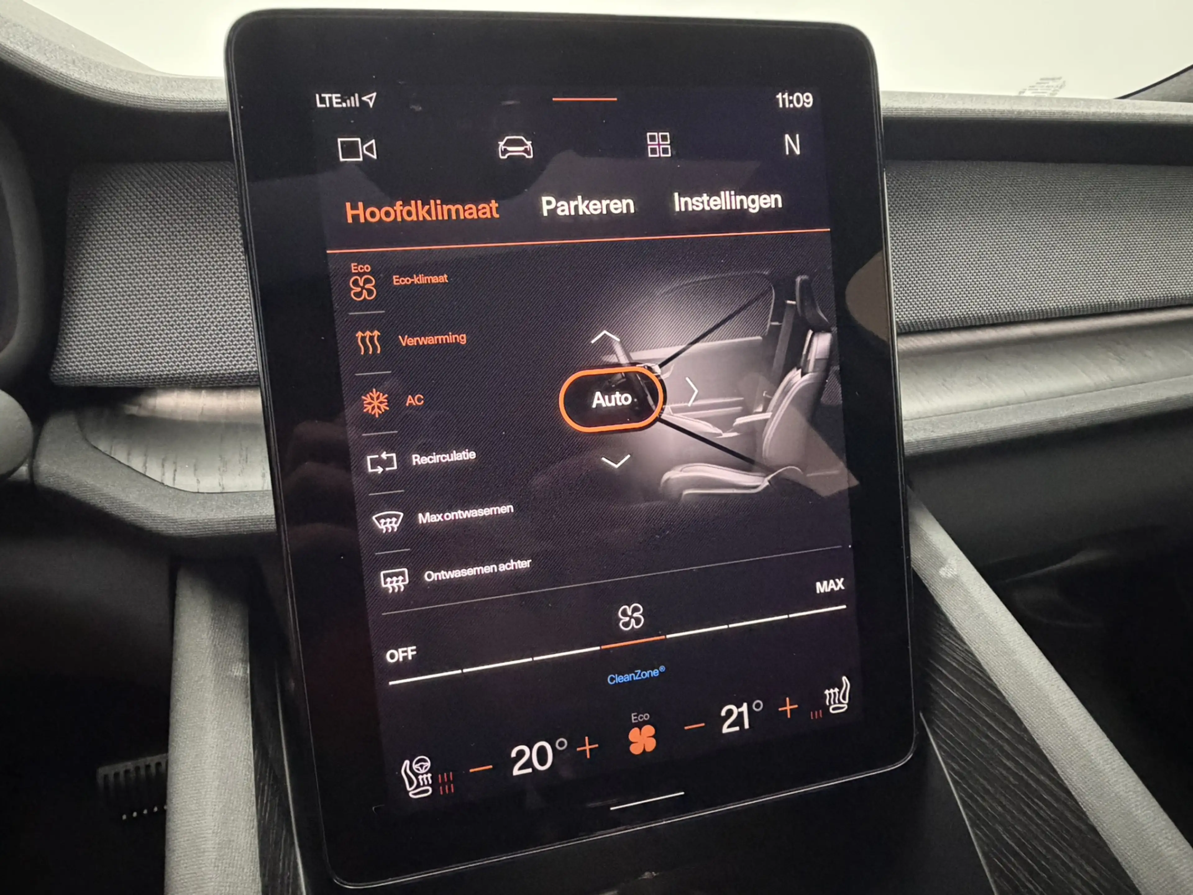 Polestar 2 Long Range Single Motor 78 kWh SOH 93,8% | Warmtep — photo 13