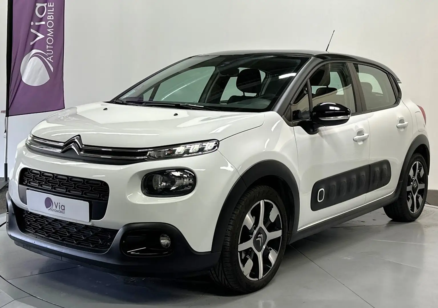 Citroen C3 PureTech 82 S\u0026amp;S Feel / Entretien Disponib Blanc - 1