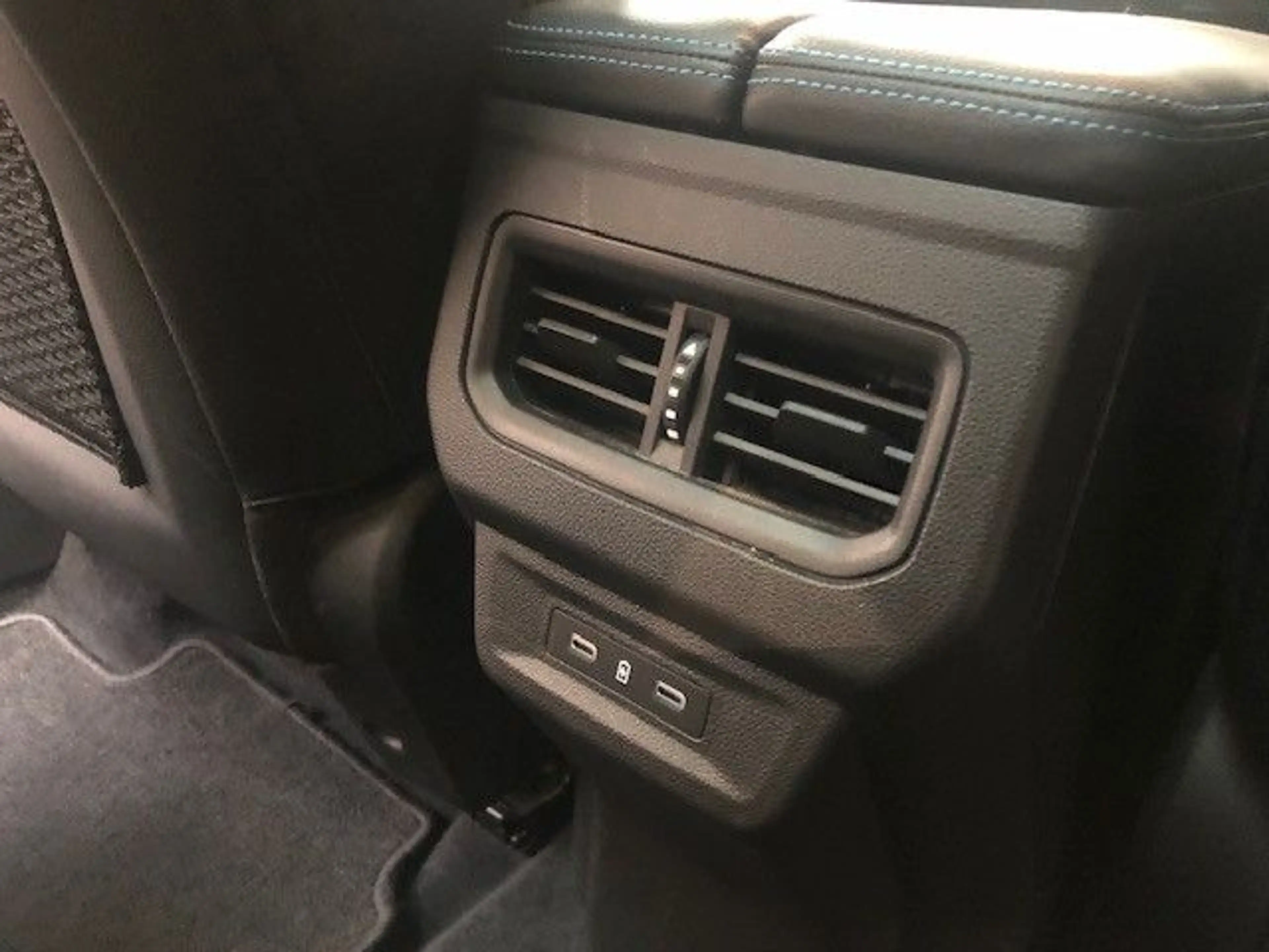 Renault Austral Techno 1.3 TCe 160 Mild Hybrid — photo 15