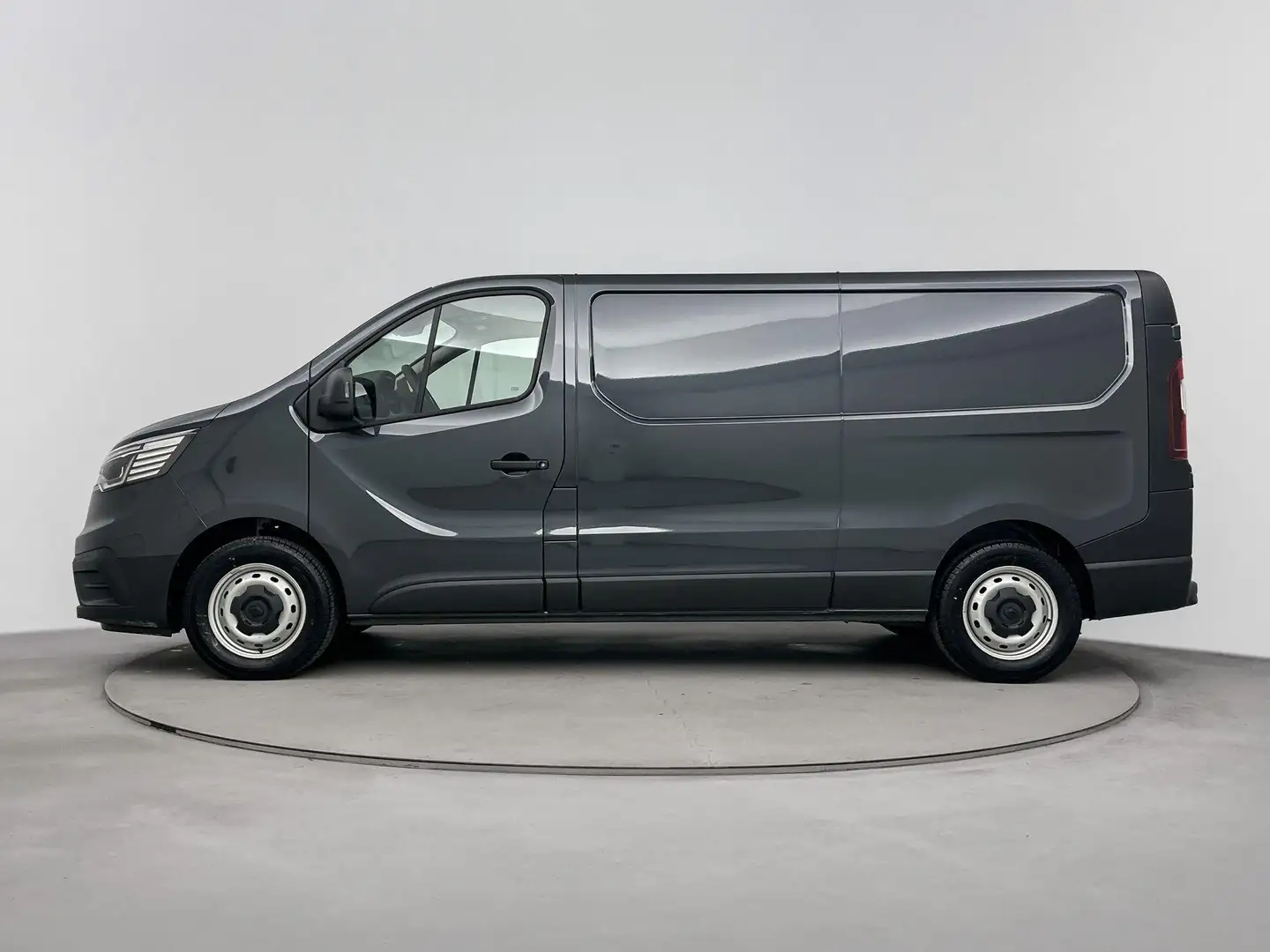 Renault Trafic 2.0 Blue dCi T30 L2H1 Start 110PK | Apple CarPlay Grijs - 2