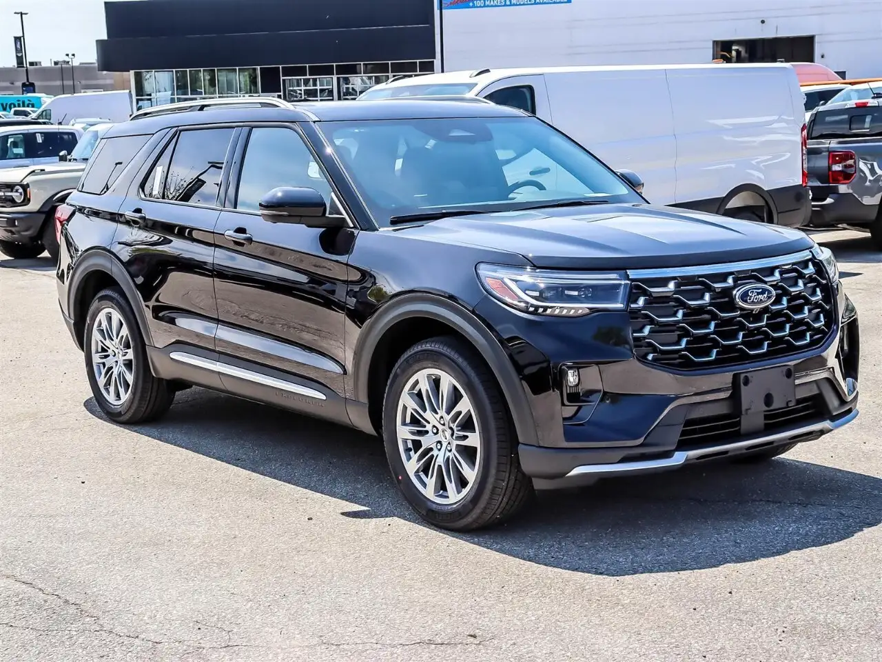 Ford Explorer снимка Ford Explorer